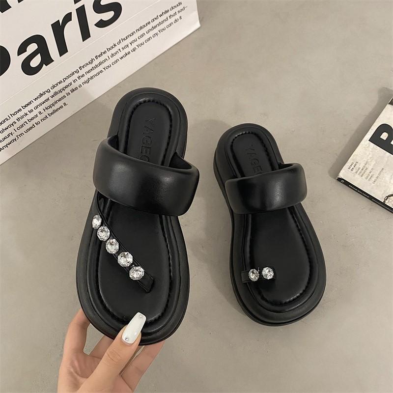 Small Thick-bottomed Rhinestone Cold Slippers Women's 2025 Summer Wear Fashion Mandarin Duck Cover Toe Flip-flops Women