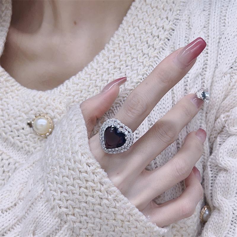Elegant Women s Luxury Purple Zircon Heart Ring with Inlaid Zirconia and Full Diamond Design Adjustable Open Size