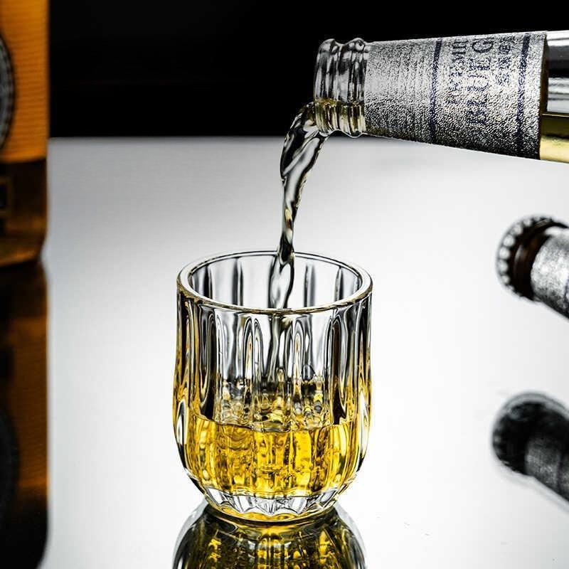 2 Stück Shotglas Whiskyglas Mini-Glasbecher für Likör Schnapsgläser Tequila-Gläser Kleine Kristallglasbecher 85ml/80ml Weinglas