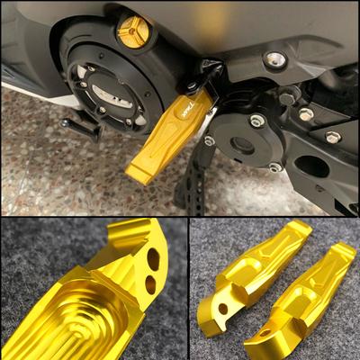 CNC Motorcycle TMAX560 Rear Foot Pegs Rests Passenger Footrests For Yamaha TMAX 530/500/560 T-MAX 530/500 XP530 TMAX530