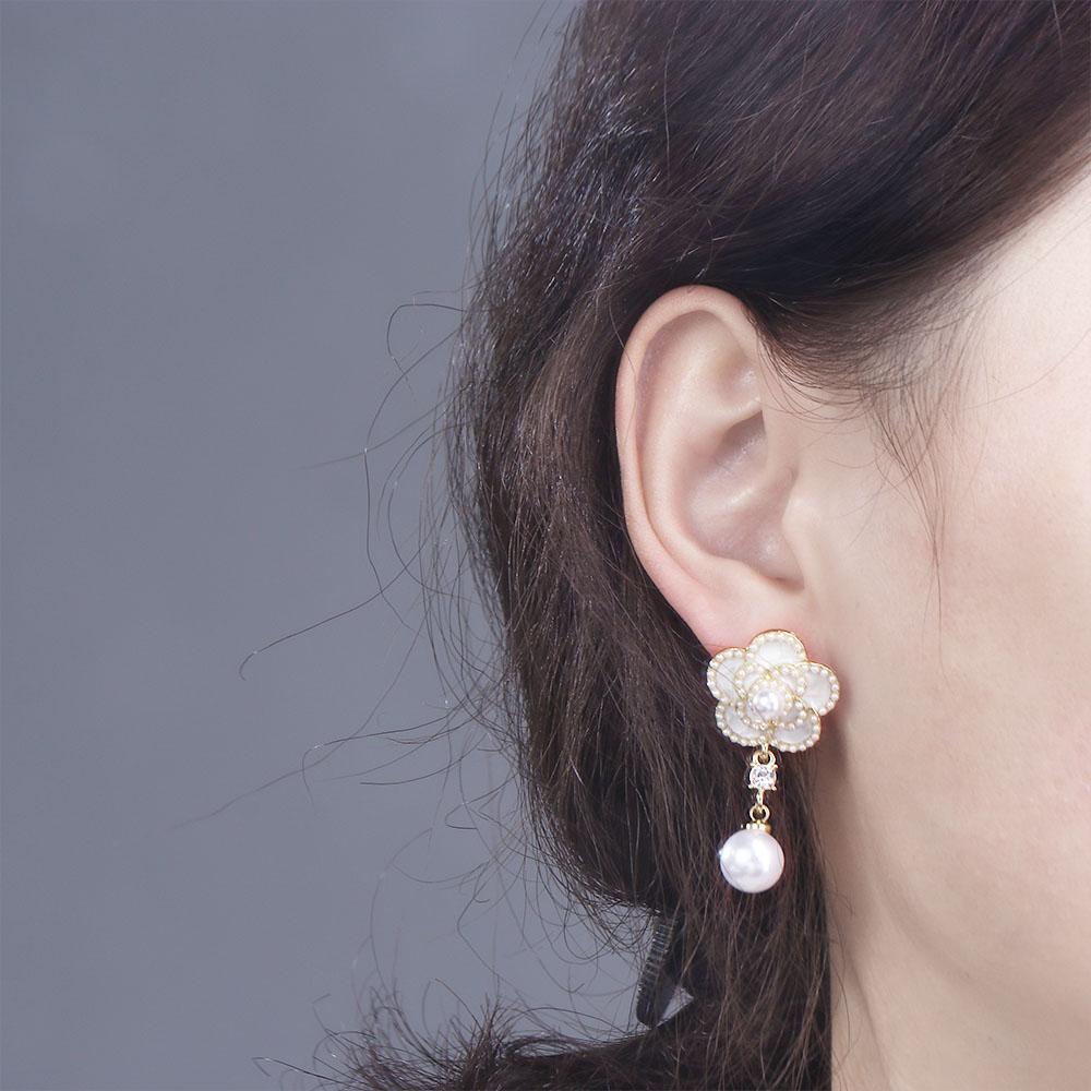 Jewelry Temperament Camellia Earrings Korean Fashion Earrings Women Jewelry Flower Stud Earrings