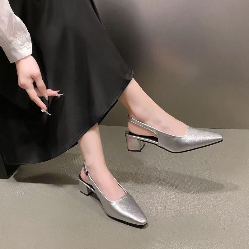 Absolutely beautiful women's bag head sandals women's 2025 new summer French gentle fairy evening wind thick heel silver single shoes