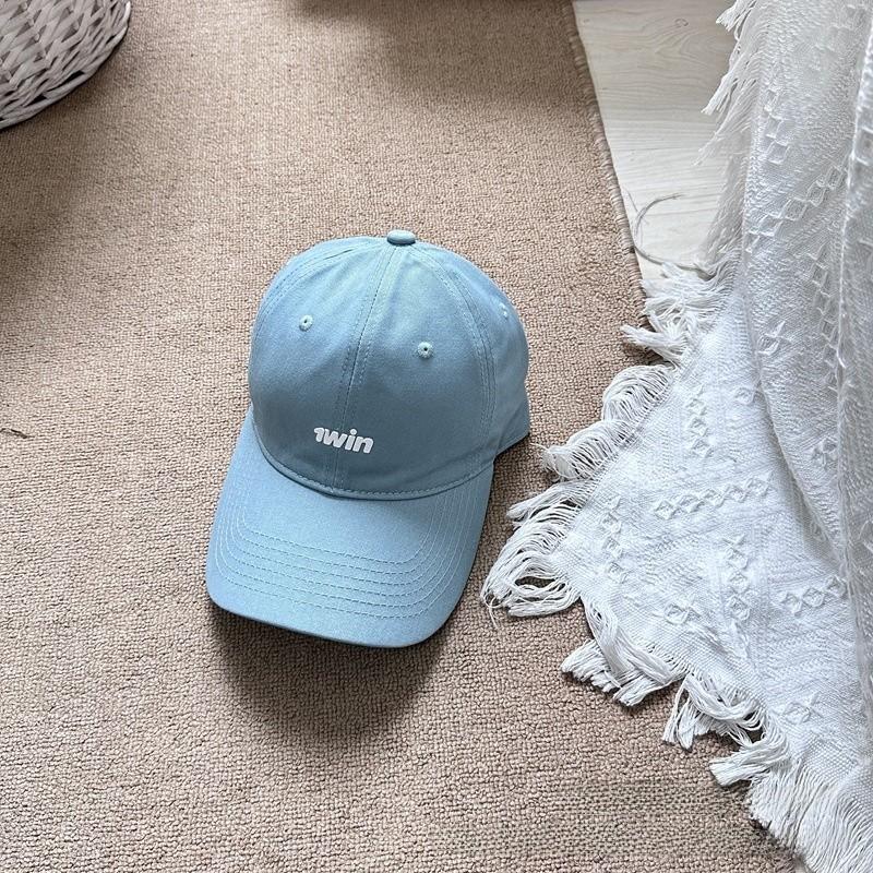 American Casual Vintage Letter Embossed Baseball Cap With Curved Brim For Women And Men