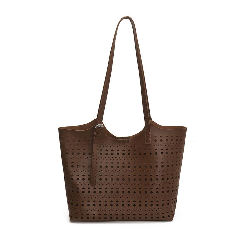 

Large-capacity portable commuter bag women s 2025 summer new high-end atmospheric leather hollow shoulder tote bag коричневый