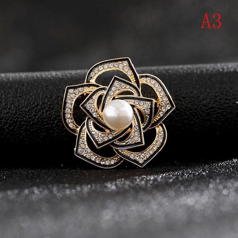 

Elegant Black Diamond Embedded Rose Flower Brooch Pin High-End Women S Fashion Accessory Delicate Design Exquisite Jewelry A3