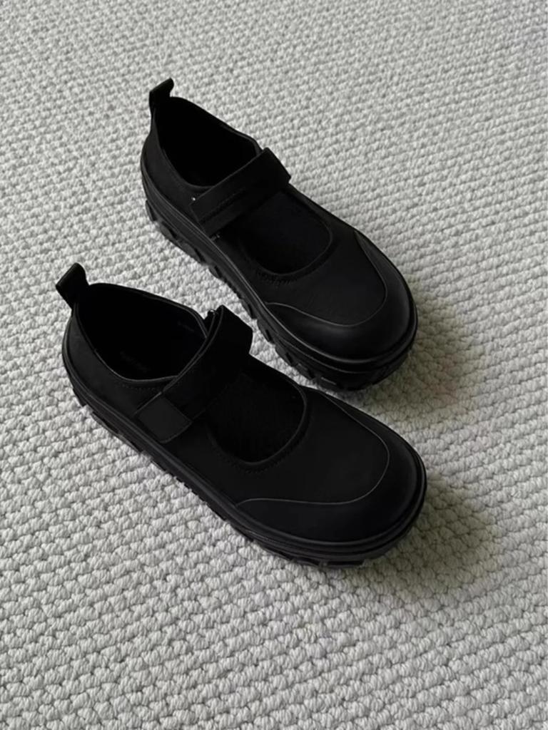 Fashion Korean version thick sole single shoe with college style height increasing versatile casual Mary Jane shoes for women
