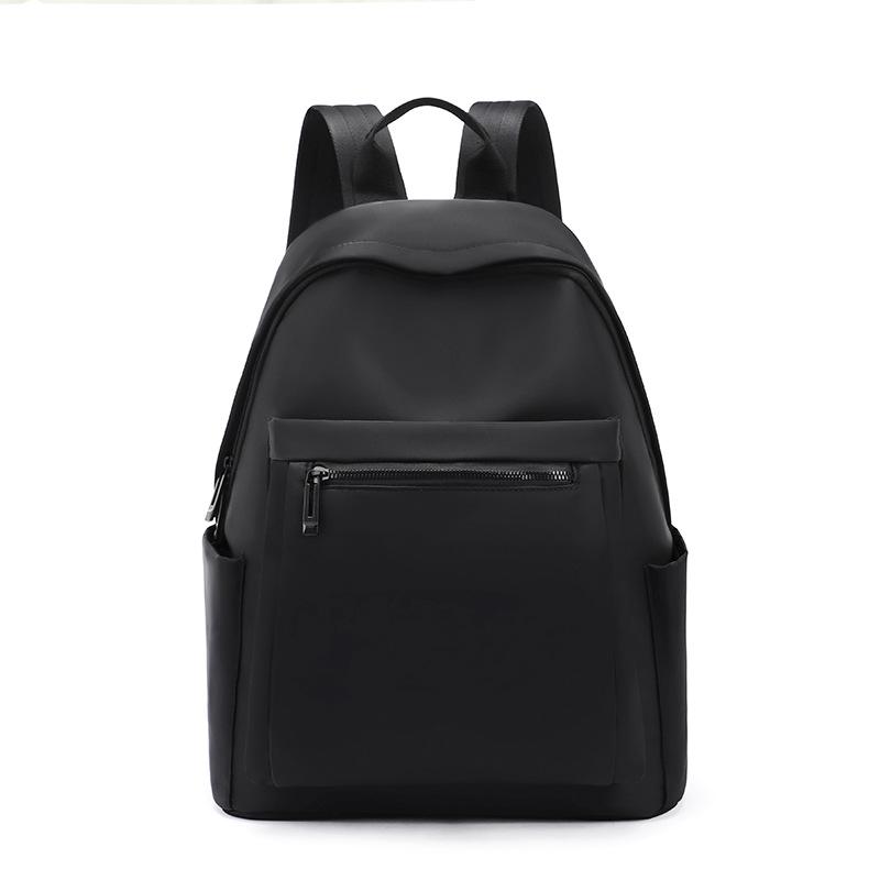 

Универсальный легкий дорожный рюкзак для мужчин 2025 года: Простой, Вместительный, Повседневный стиль 39x28x16 cm