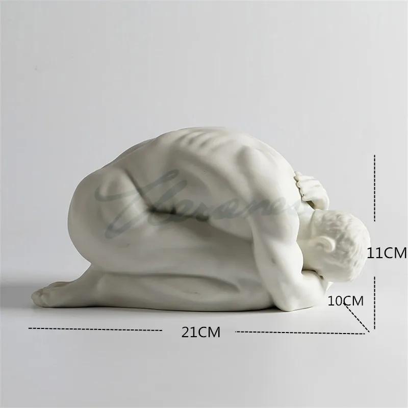 Creative Abstract Ceramics Naked Body Art Figurine Nude Man Kneeling Room Desk Statue Decoration Interior Home Decor Gifts