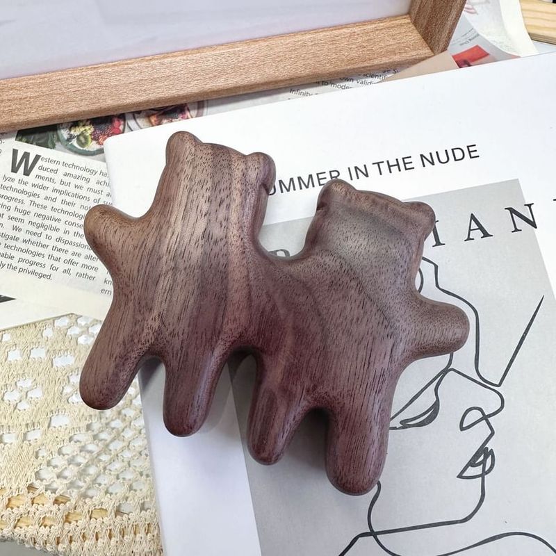 Vaje - Bären Holz Kopfhautmassagekamm