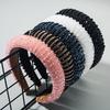 Hairband Handmade Braided Beaded Headband for Women, Made of Sponge Material, Simple and Elegant Face Mask Accessory for Hair.