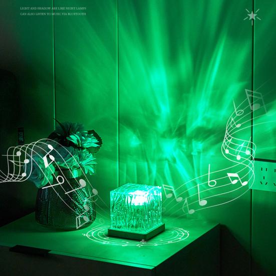 Northern Light Aurora Borealis Night Light Projector Projector 16 Colors Rechargeable with Remote Control Bedroom Room