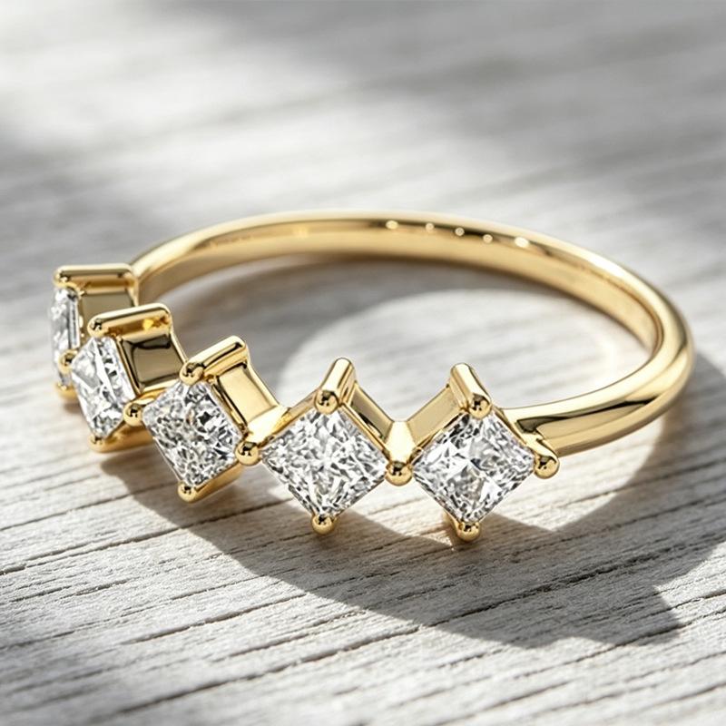 Simple wind princess square diamond thin ring, five square main stones continuous design, daily stacking of tail rings
