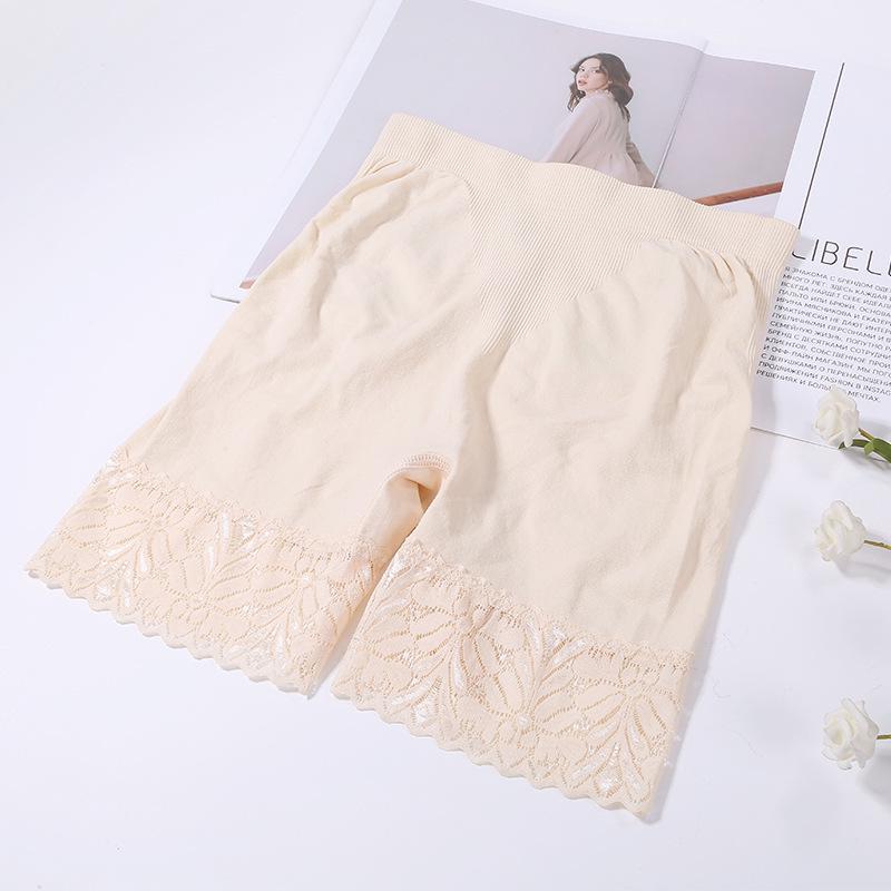 Seamless Lace Trim Women's Three-Quarter Safety Shorts