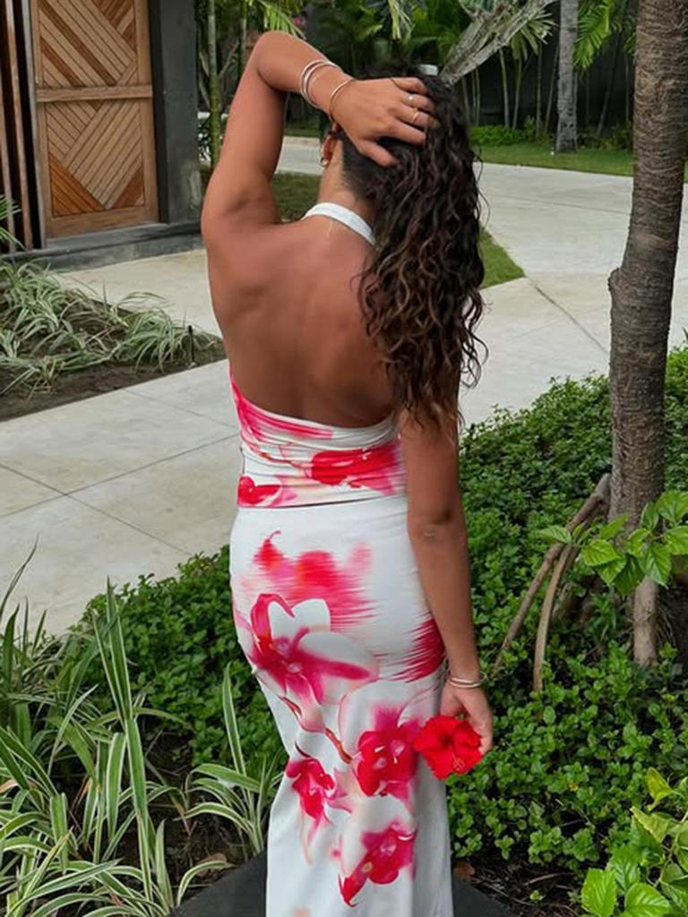 European & American Slimming Set: Resort Style Printed Vest with Impressionist Half Skirt