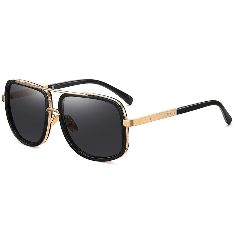 Vintage Square Sunglasses Men Fashion Metal Frame Gradient Lens Designer Shades Mirror Driving Eyewear