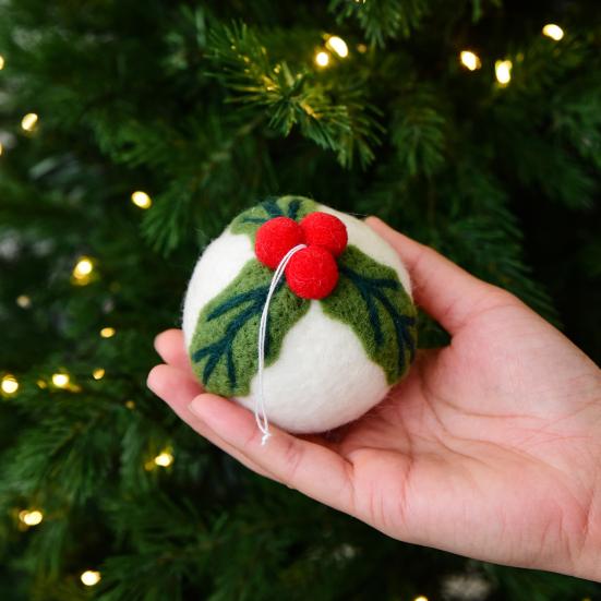 Wool Ball Christmas Ornament Handmade Felt Balls Christmas Tree Hanging Ornaments for Vintage Xmas Holiday Farmhouse Party Decor