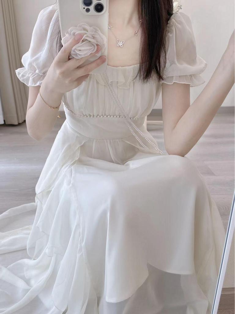 Elegante Vestido Francés de Gasa Blanca: Dobladillo Fino e Irregular para Primavera a Invierno