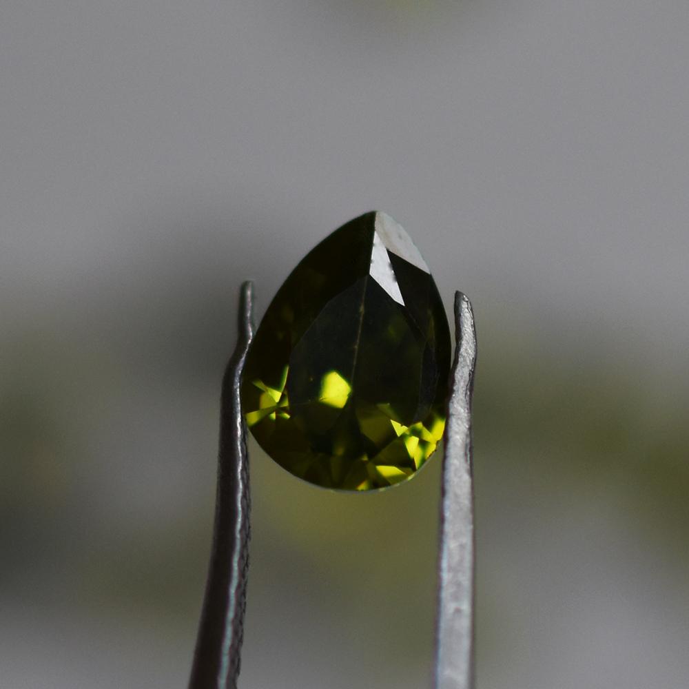 Natural Green Sapphire Loose Gemstone 7x5 mm Pear Cut 8 ct Lot September Birthday Birthstone