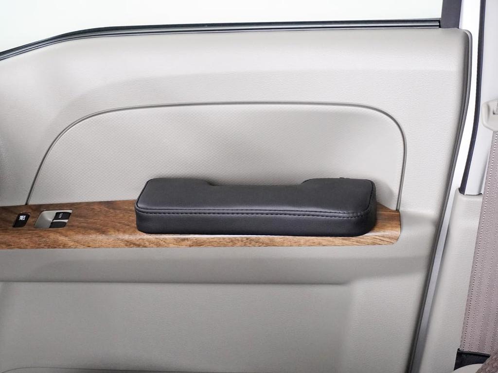 Wagon Leather Side Door Left and Right Set TRISTAR'S [Every Van/Every DA17V/DA17W] Armrests, Armrests, (Black)