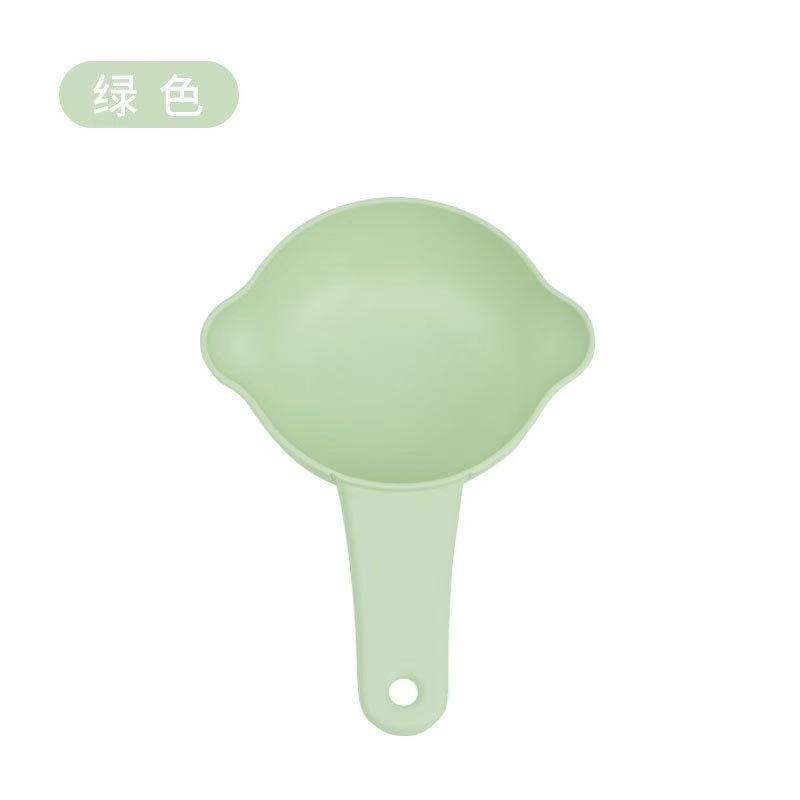 

Pet Food Spoons Cat/Dog Feeding Spoons Are Available In Three Colors With Hanging Holes For Easy Storage Dog Supplies