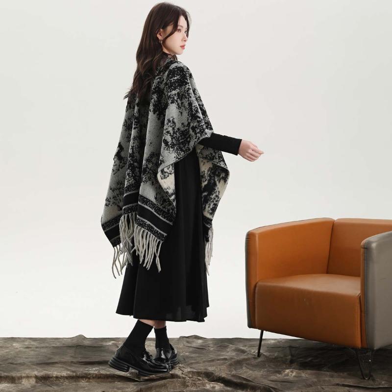 Ink painting Double-sided thickened shawl with women's autumn and winter retro high-end warm cape, scarf, large cape