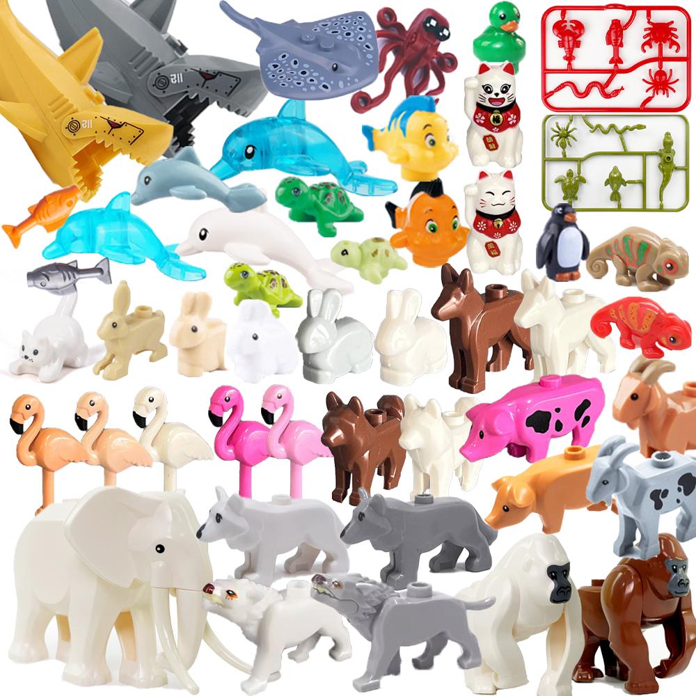City Scene Accessories Animal Building Blocks Model Figures Farm Wolves Flamingos Pig Dog Gorillas Elephants Zoo Bricks Toy Gift
