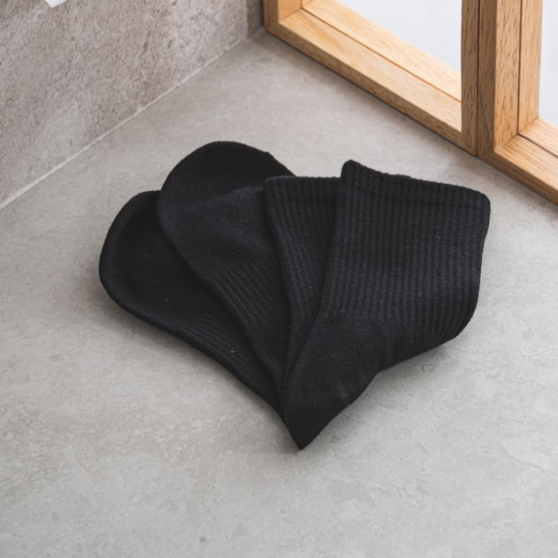 Monfoot Women S Ribbed Mid Calf SockS Black