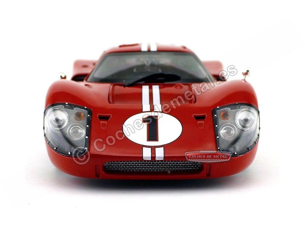 ShelbyCollect Shelby Collectibles Scale Model Ford GT40 1967 Le Mans 24 Hours Winner Foyt 1/18 Car Mk.IV #1 D. Gurney/A.J.