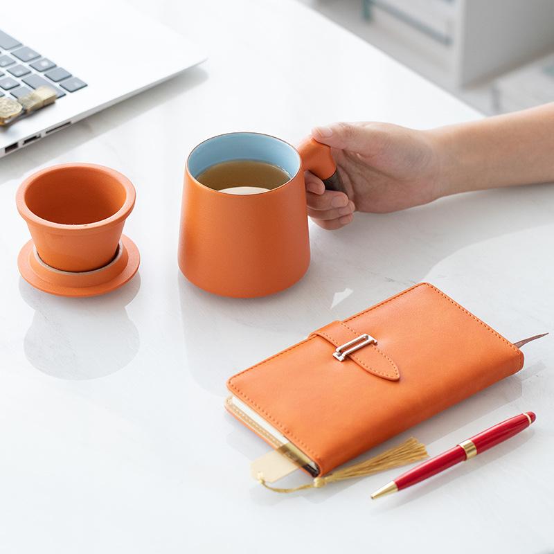 Guochao Creative Company's annual meeting business gift set, Teacher's Day souvenir, custom ceramic water cup, office cup