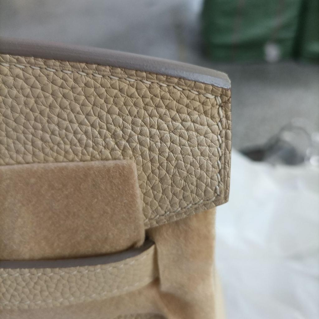 Special offer, original single pair of wax thread, hand-sewn platinum, platinum bag, handbag, casual display, young selection of silver buckle