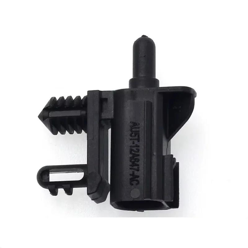 AU5T12A647AC 2pin Outdoor Temperature Sensor for Ford Fiesta Mk7 Escort Kuga Mk2 Mondeo Edge Focus Mk3 Raptor F-150 Ranger KD Coolant Temperature 4