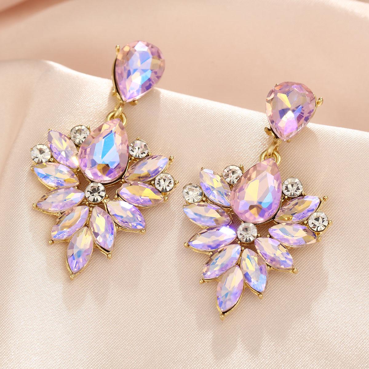 Luxury Colorful Rhinestone Feather Earrings Niche Design Elegant Lady Temperament Drop Earrings розовый