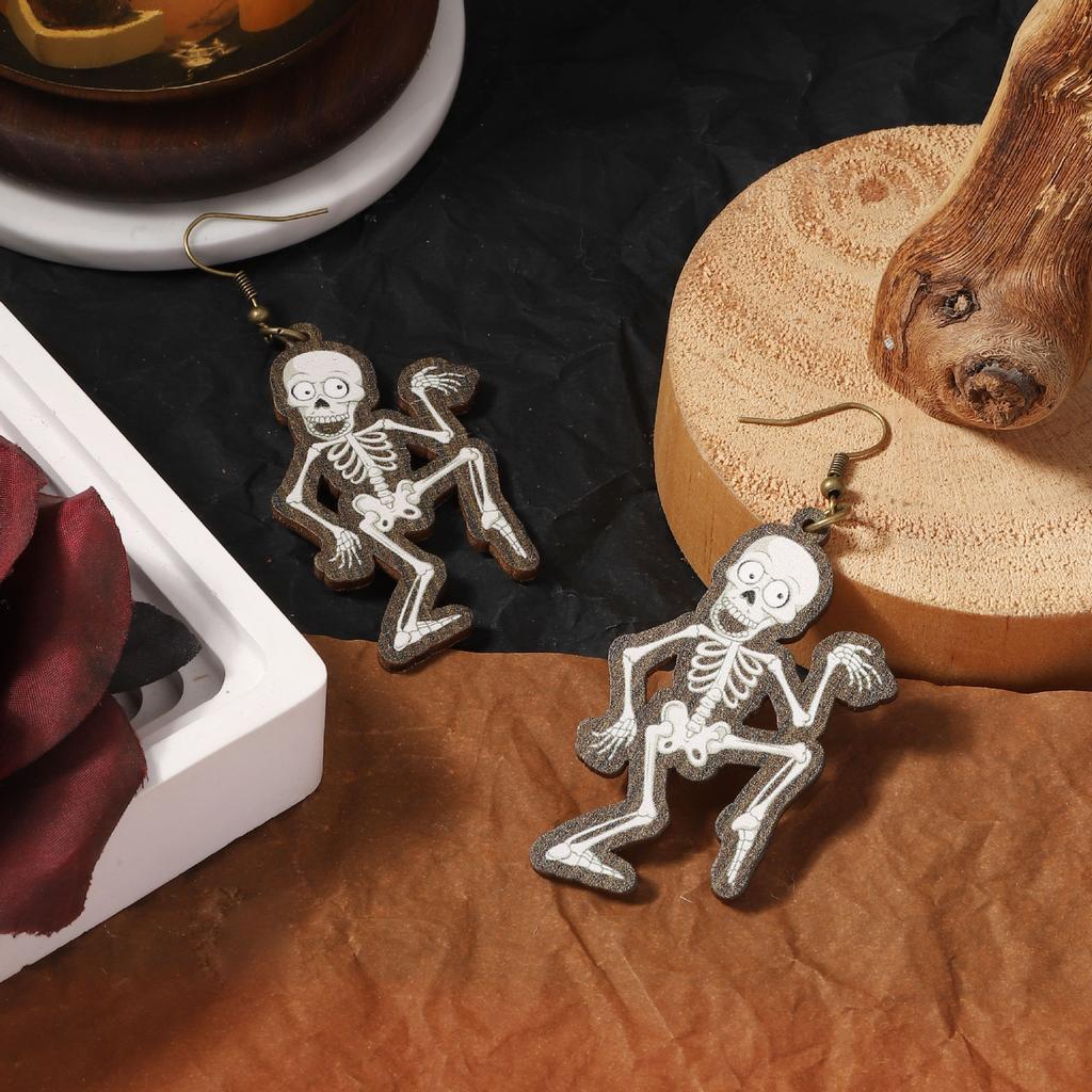 Personalized and Retro Halloween Wooden Printed Skull Earrings, Fashionable Pumpkin Ear Hooks for Festival Parties