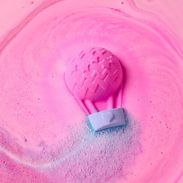 

[ОГРАНИЧЕННЫЙ ВЫПУСК] Вверх, вверх и ввысь 90г - Бомба для ванны/Бомба для ванны