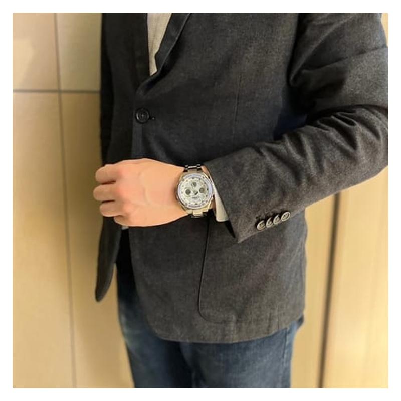 Casio G-STEEL series-W disc dual display 200 meters waterproof quartz movement stainless steel strap Japanese and Korean watch men's GST-W110D-7A