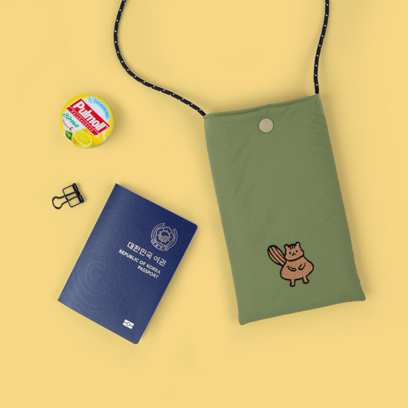 Airy Phone Bag - Squirrel