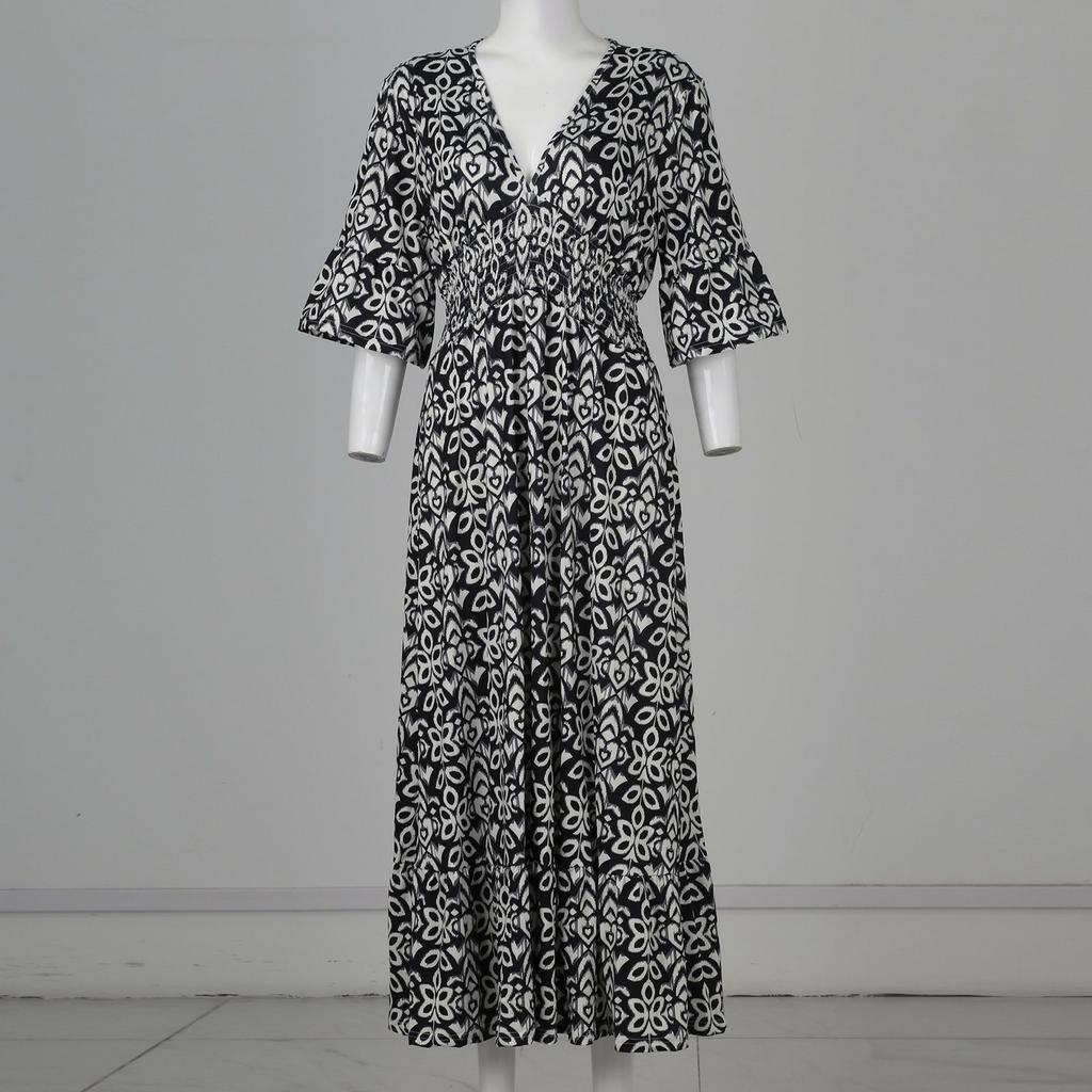Women's Fashionable Casual Printed V-Neck Dress With Tunic Waist Ruffle Sleeves 3/4 Sleeves A-Line Dress