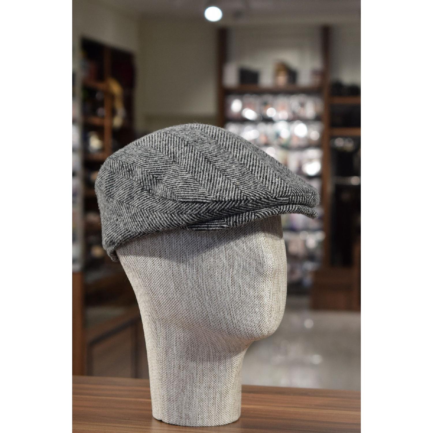 

Men s Winter Sports Cap Elastic Hat Herringbone M сірий колір