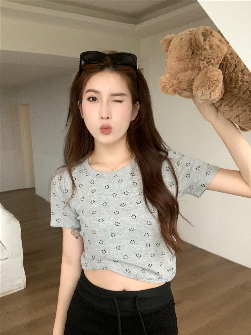 

Pink smiley face printed short-sleeved t-shirt women s summer new design sense slim short student clothes XXL