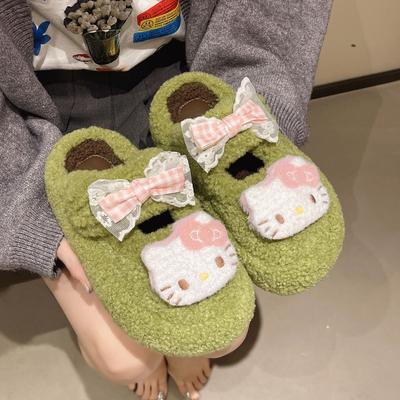 Roztomilé kreslené huňaté pantofle Hello Kitty dámské s tlustou podrážkou zvyšující výšku pantofle s jedním páskem pohodlné na venkovní nošení nové modely podzim a zima 2025