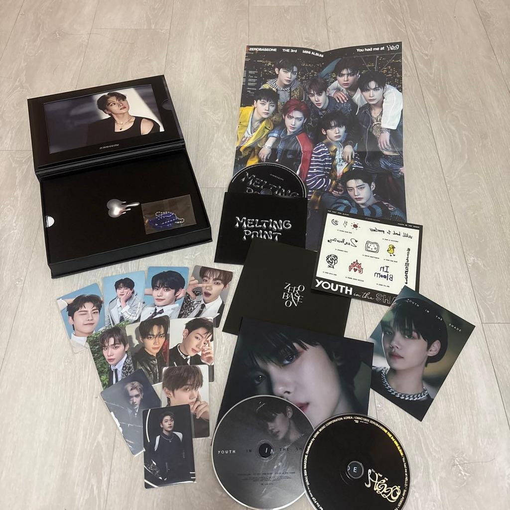 [USED] ZB1 Album Trading Card