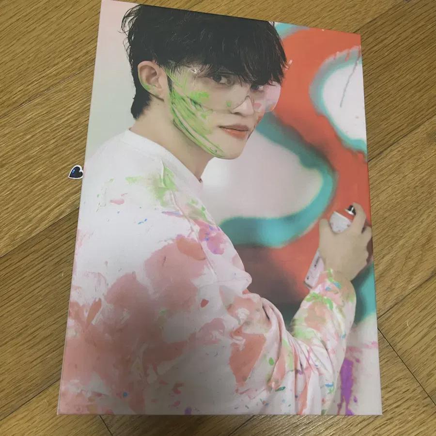 

Seventeen Escoops Feathersun Carat Van