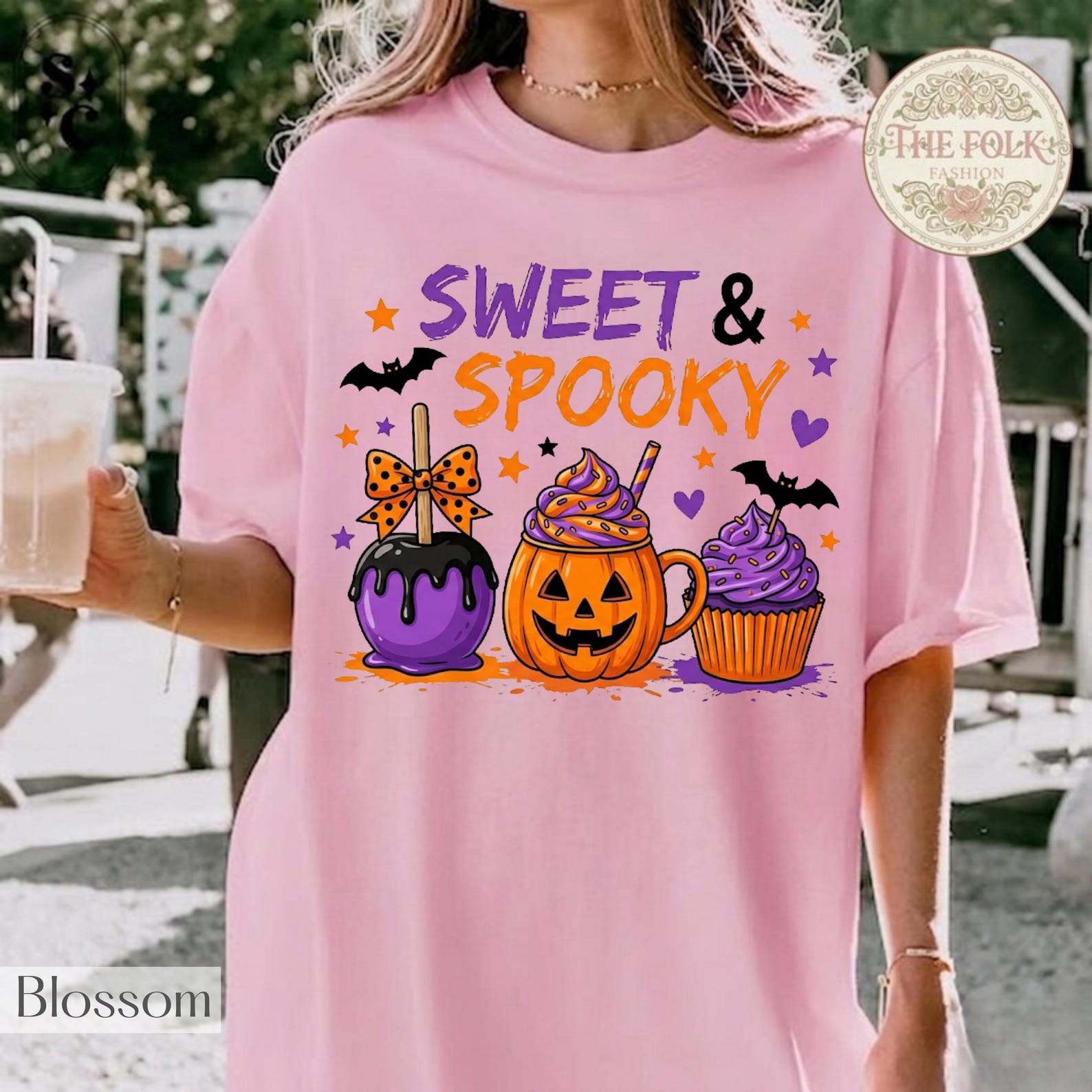 Sweet Spooky Shirt, Pink Halloween Tee, Cute Pumpkin Spice T-shirt, Retro Halloween TShirt, Pastel Spooky T-shirt, Halloween Cupcake Shirt XL