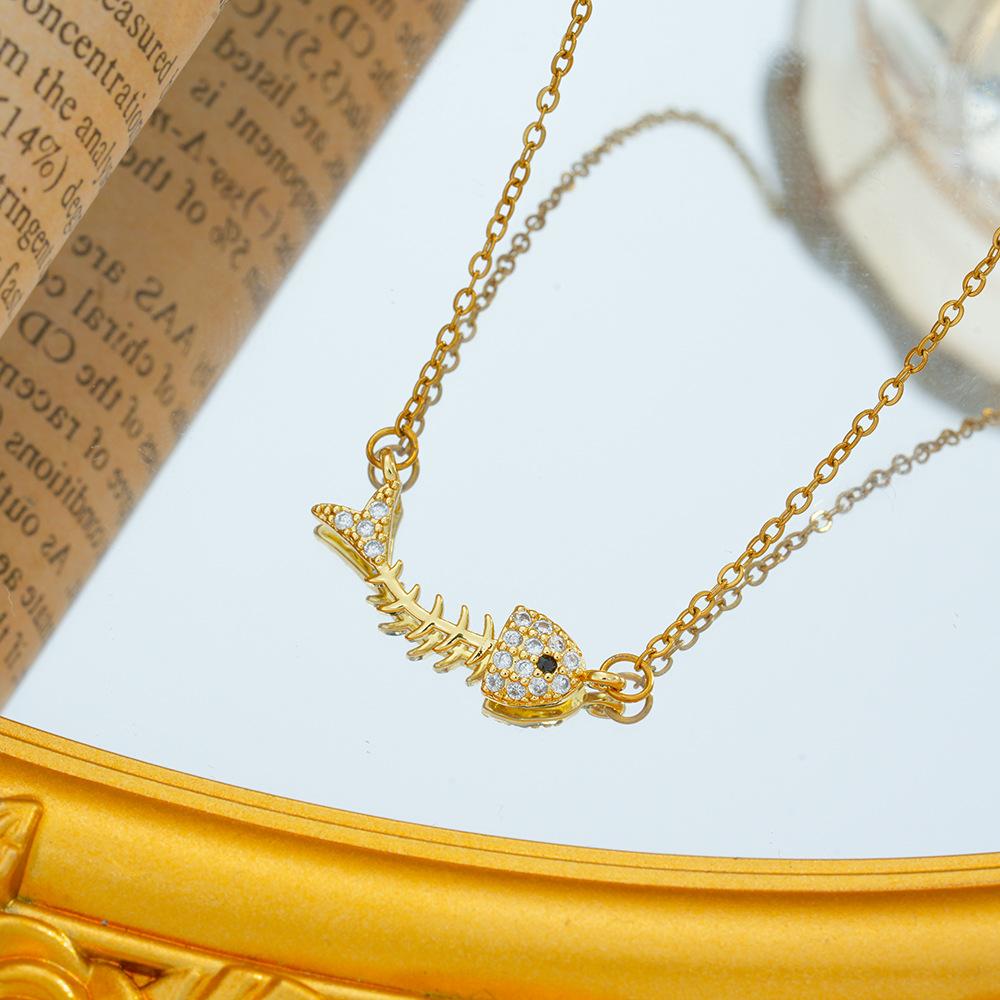 Fish Bone Pendant Necklace for Women Simple and Versatile Collarbone Chain New Style Trendy