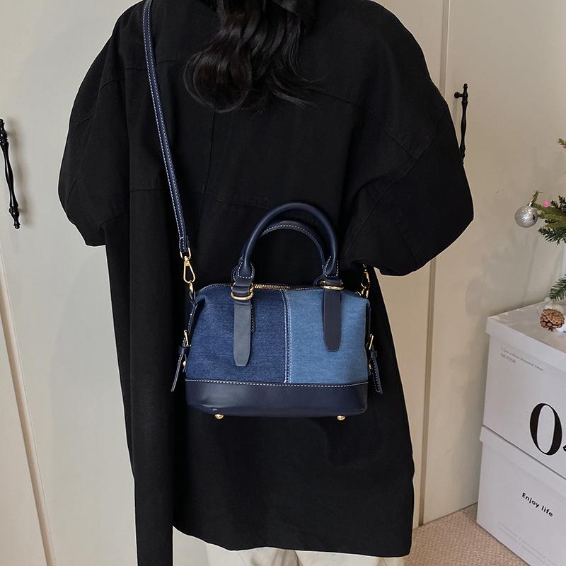 Bag Women's New Fashion Portable Shoulder Bag Casual Messenger Bag