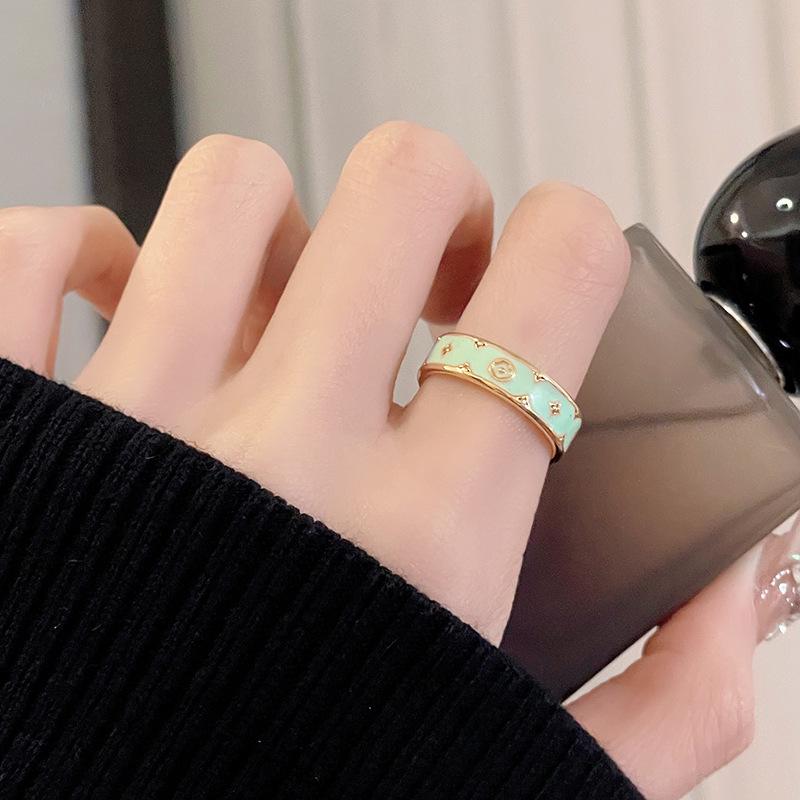 Light Luxury Mint Green Retro Open Women'S Ring Niche High-End Sense Stacking Ring Pair Ring