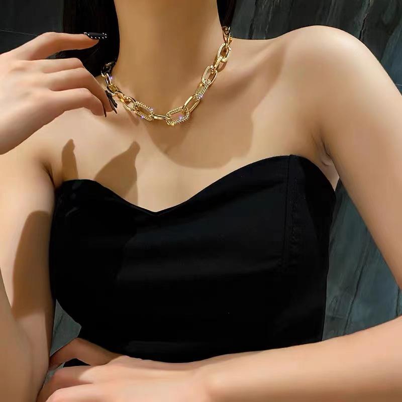 Exaggerated Chunky Chain Metal Necklace: Women's Trendy Short Clavicle Rhinestone Sweater Chain