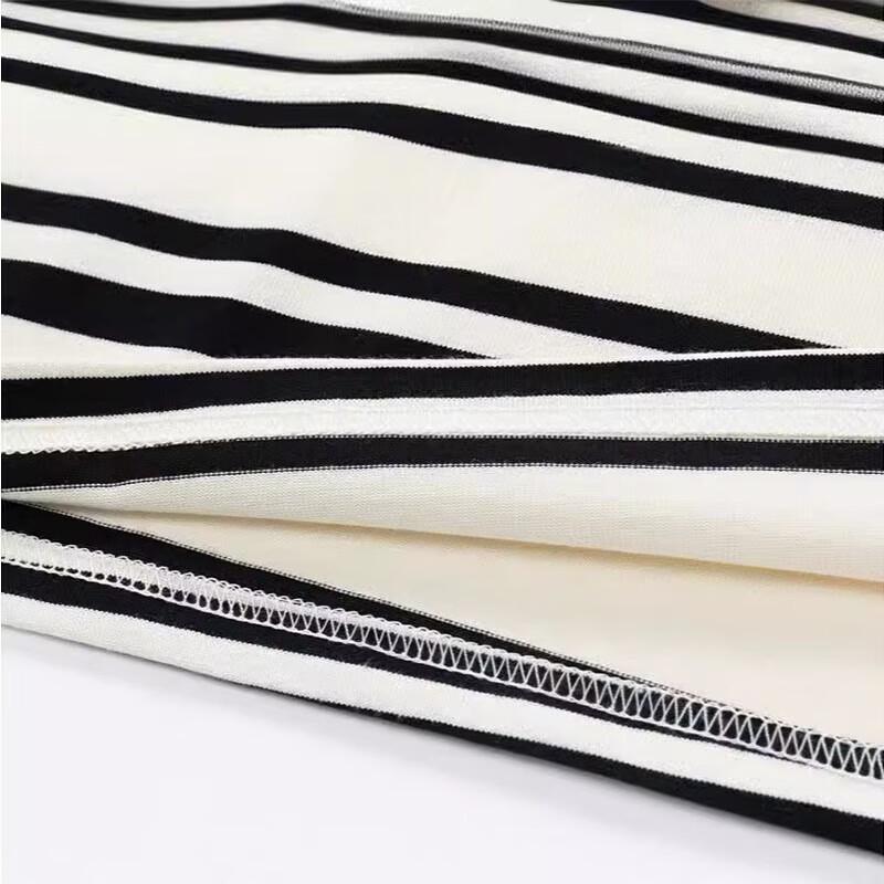 JIAOXIU Men's Classic Stripe Loose Fit Round Neck T-Shirt