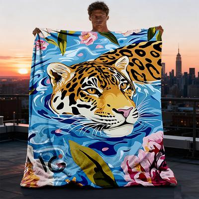 1pc Jaguar Floral Print Throw Blanket Polyester Fiber, Lightweight Flannel, Soft & Warm, All Season Use for Outdoor, Camping