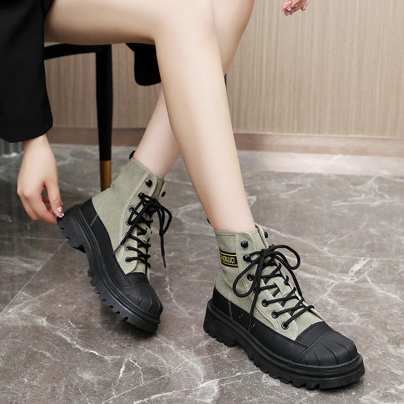 Jcd01 Nové Martensky Populární Britský Styl s Silnou Podrážkou Retro Trendy Dámské Boty Boty na Platformě Stahovací Šňůrka Patchwork